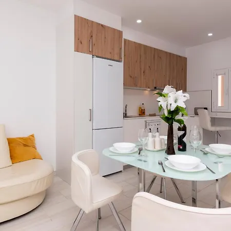 Tranquil 2 Bedroom * Costa Adeje (Tenerife)
