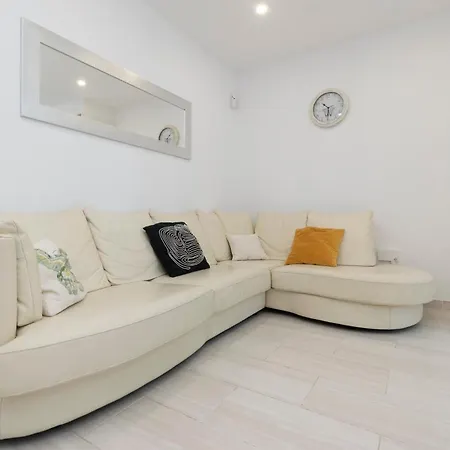 Tranquil 2 Bedroom